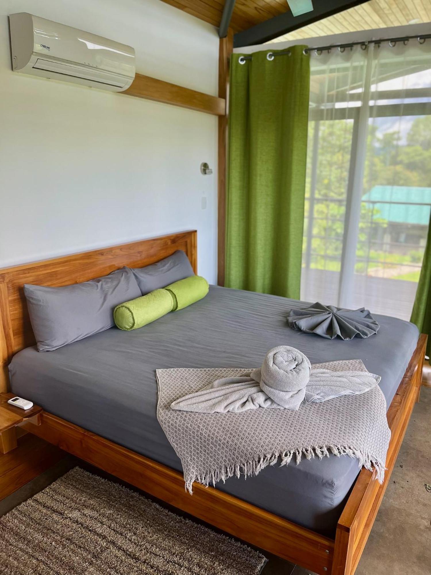 Southern Drake Lodge Drake Bay ภายนอก รูปภาพ