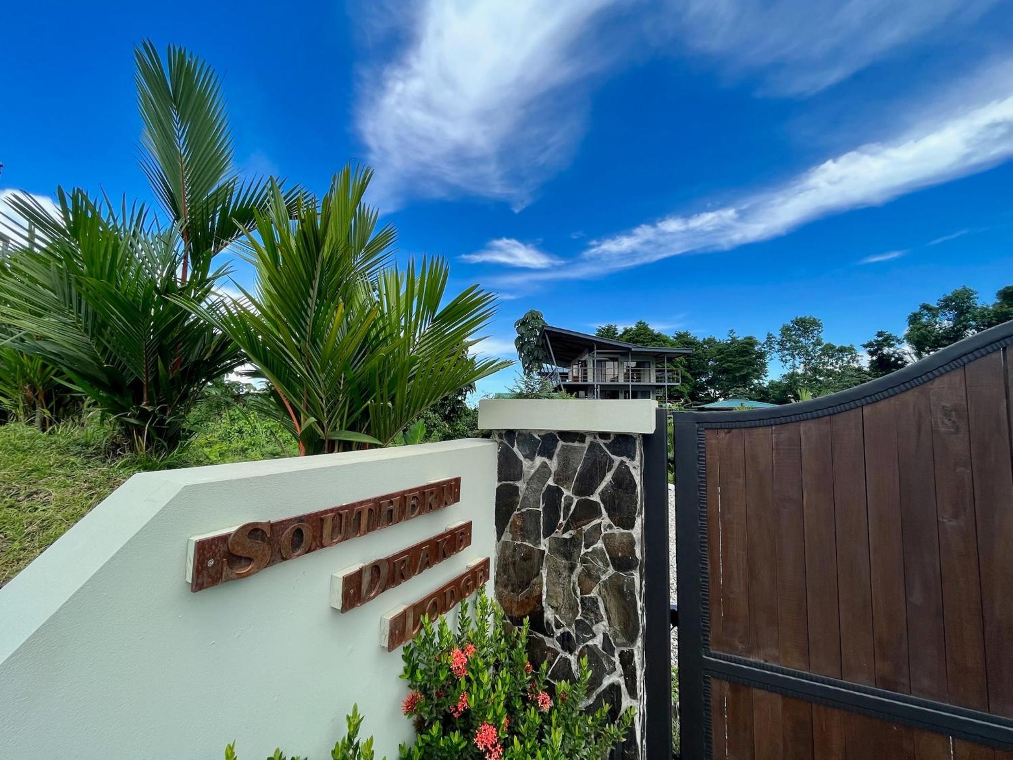 Southern Drake Lodge Drake Bay ภายนอก รูปภาพ